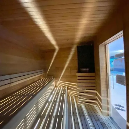 Hanza Tower Bohemia 23 Pool & Jacussi & Sauna * Στσέτσιν