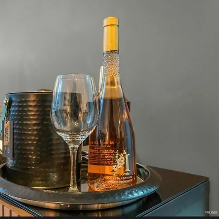 Διαμέρισμα Hanza Tower Bohemia 23 Pool & Jacussi & Sauna